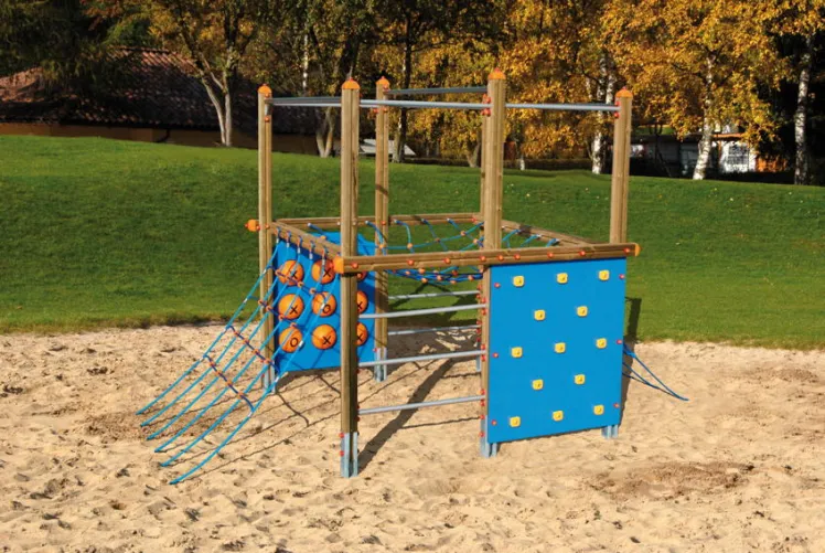 Kletterger�st DIN EN 1176 �Netz� Klettersystem